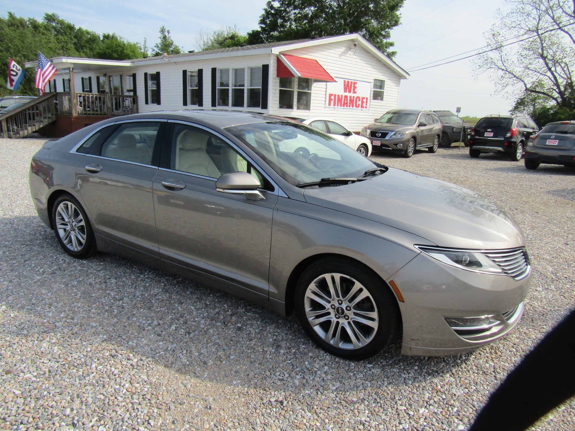 photo of 2015 Lincoln MKZ 